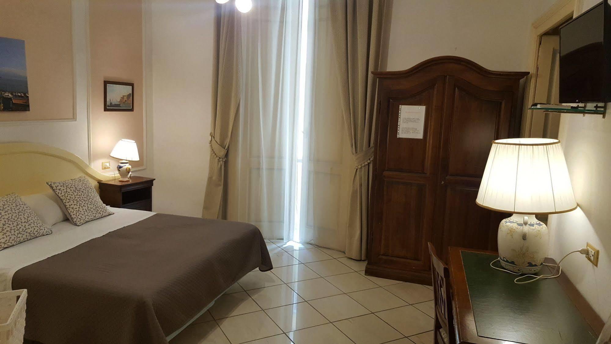 Bed & Breakfast Napoli Centrale Kültér fotó